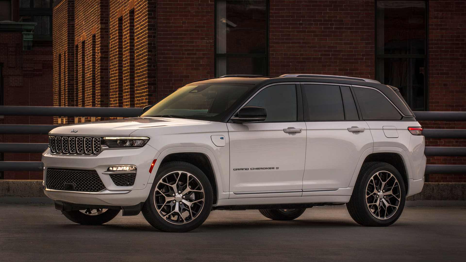 2022 Jeep Grand Cherokee Pricing Announced