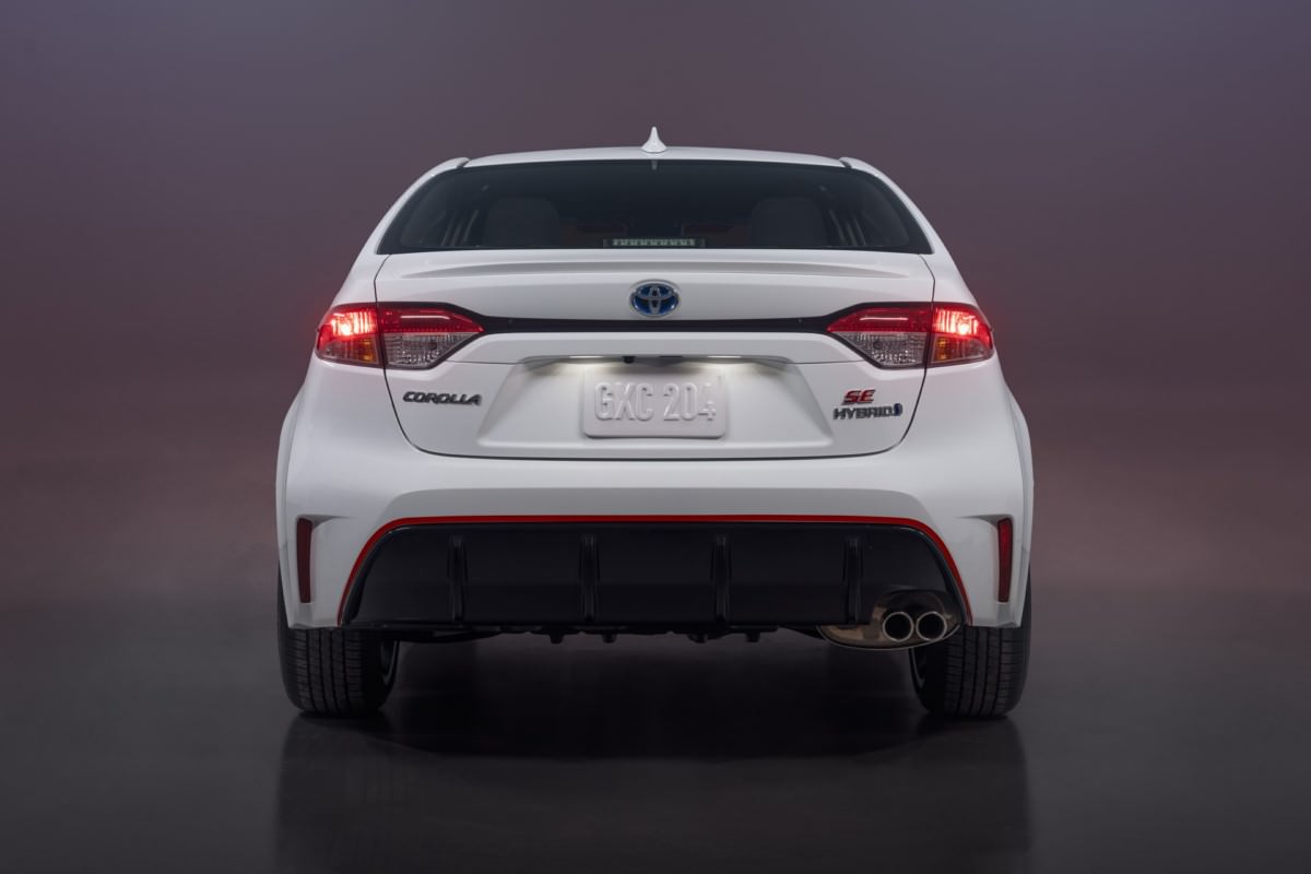 Toyota Corolla Hybrid SE Infrared Edition Revealed