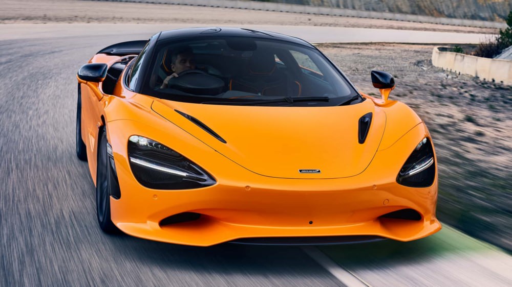 McLaren 750S Debuts