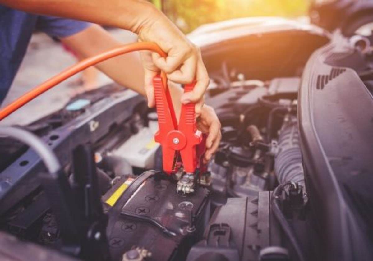 How To Keep Car Battery Charged When Not In Use