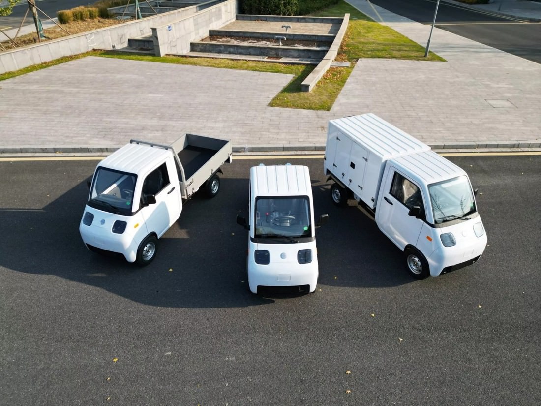 CAM EV Microvan