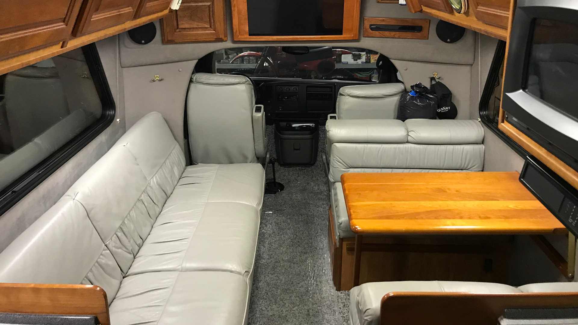 The Chummer RV, The Only Liveable Truck Of Hummer