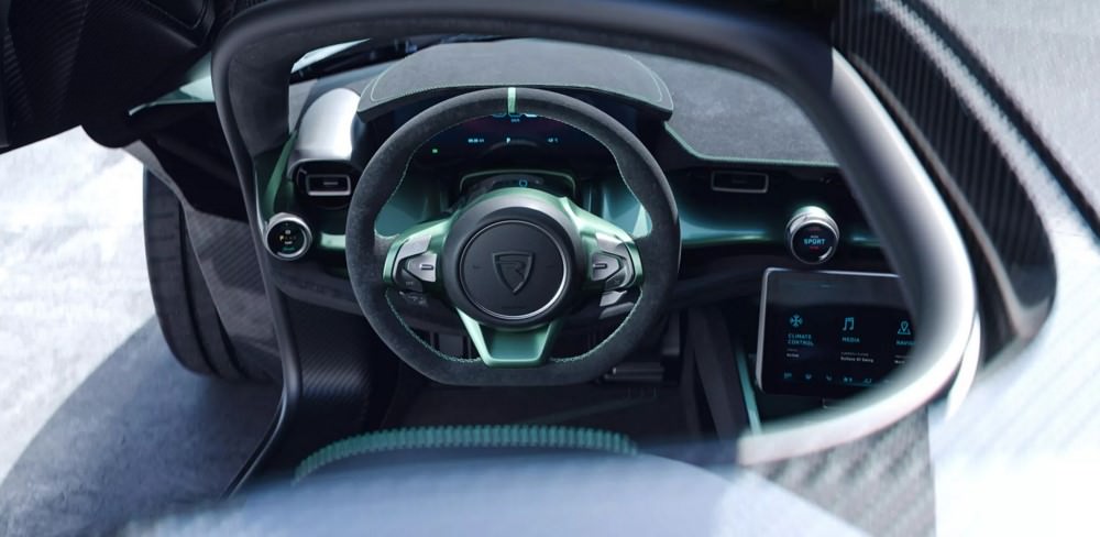 Rimac Nevera R interior