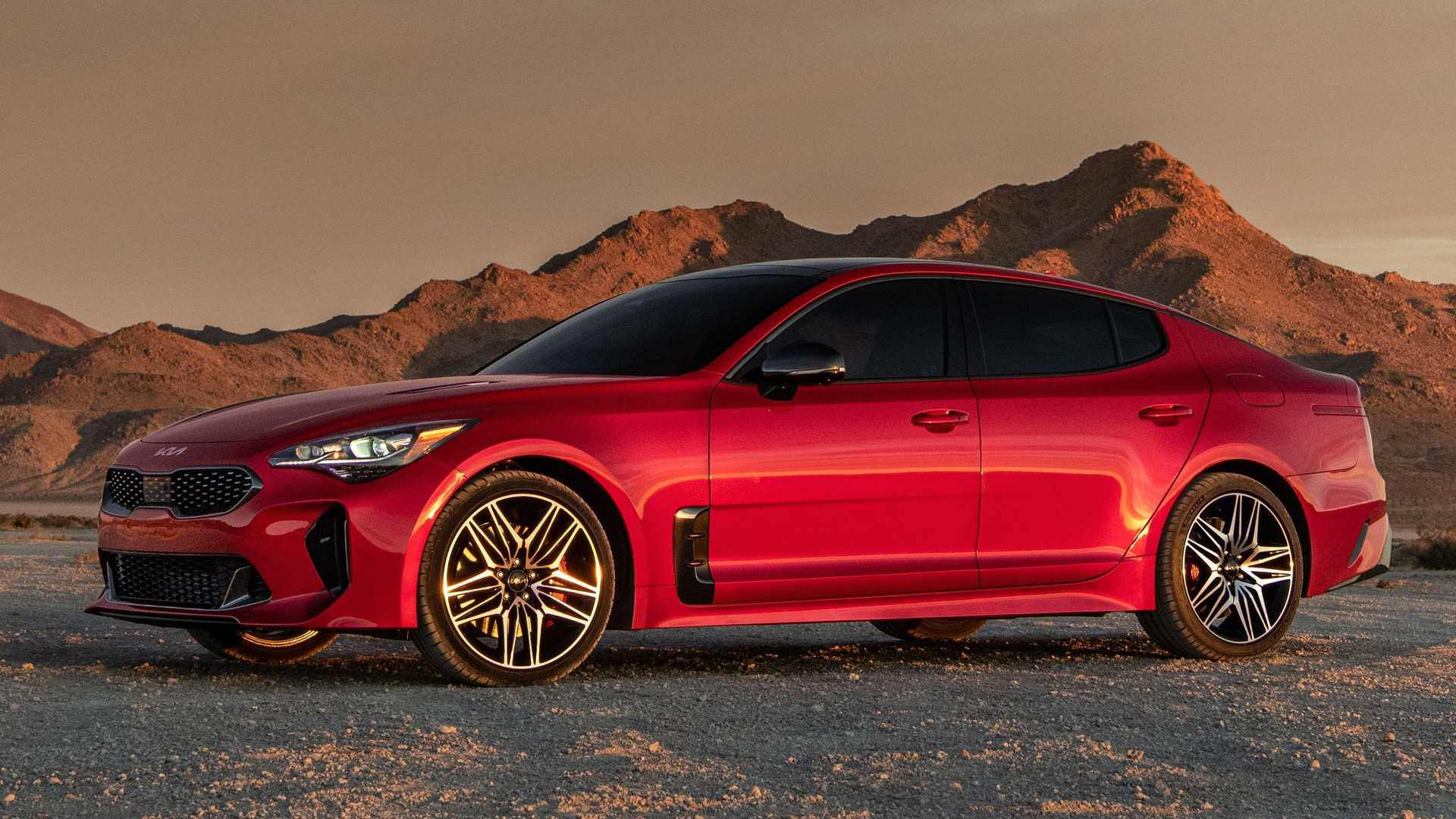 2022 Kia Stinger Debuted With A V6 Turbocharged 368 HP Engine