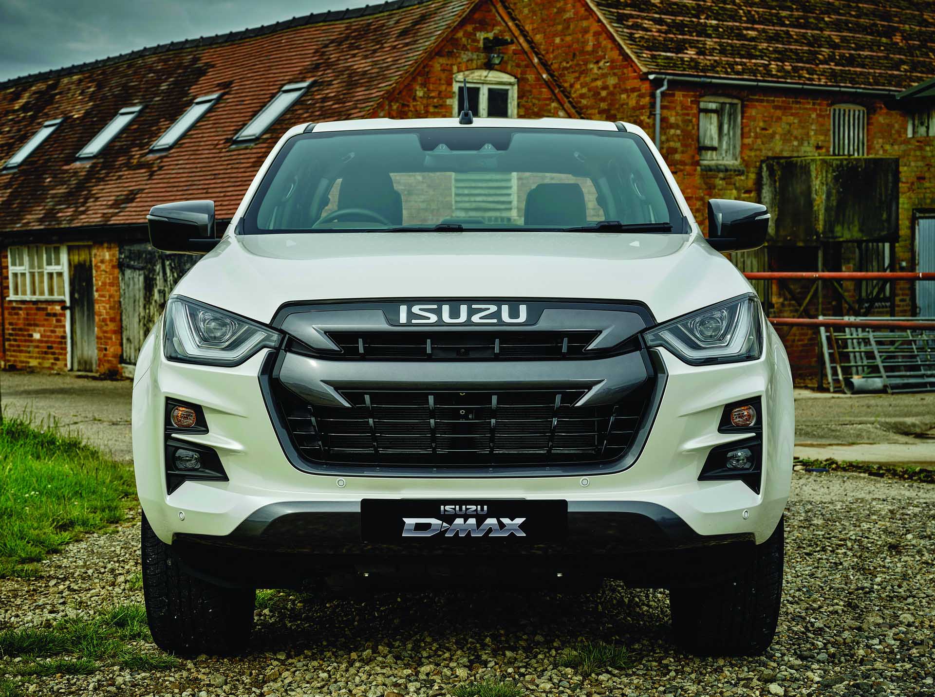 All New 2021 Isuzu D Max Is In UK Market With New Face