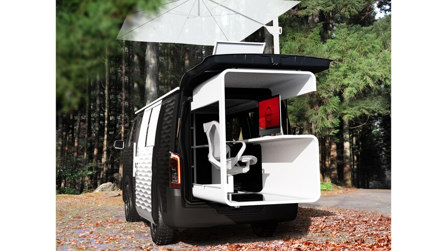 Nissan NV350 Office Pod Concept