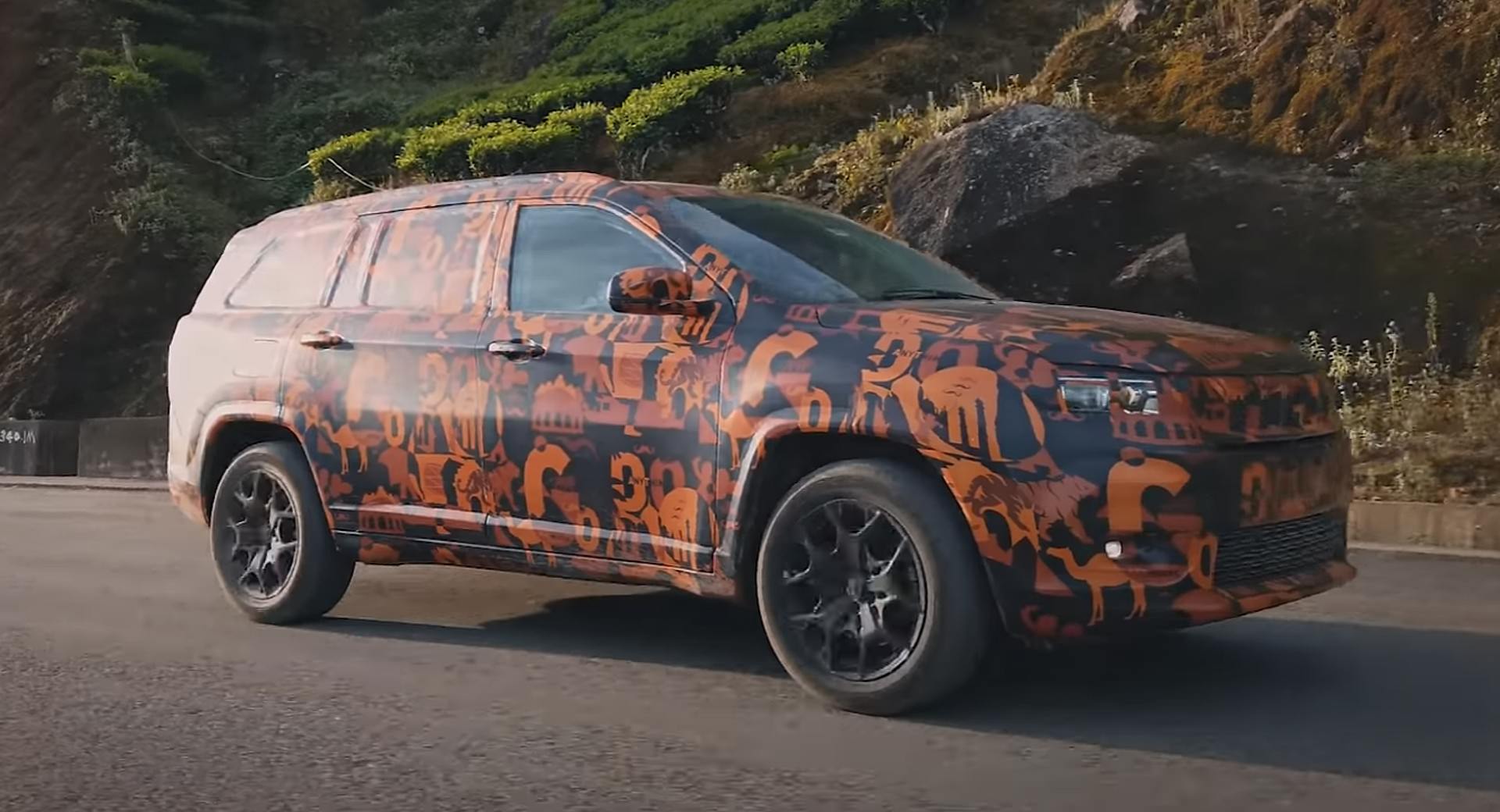 Watch Jeep Meridian Teaser, New Video Released