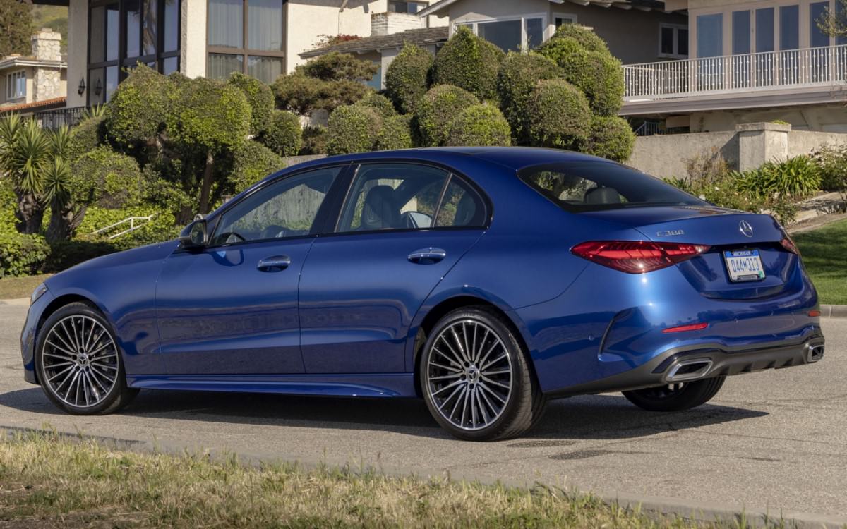2022 Mercedes-Benz C-Class