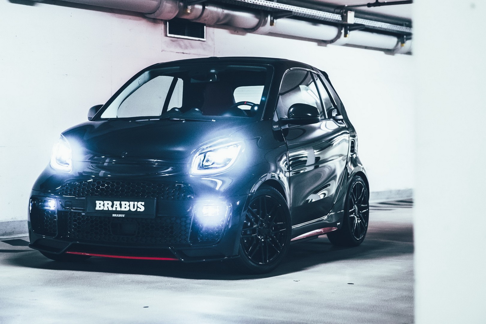 Brabus bietet Elektro-Smart als Stadtsportwagen 92R an 