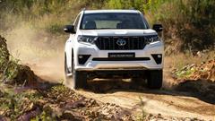 2021 Toyota Land Cruiser Prado Is Available With Black Pack