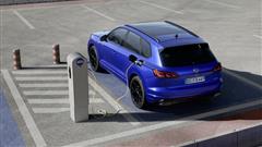 Volkswagen Touareg eHybrid And R PHEV Launched In Europe